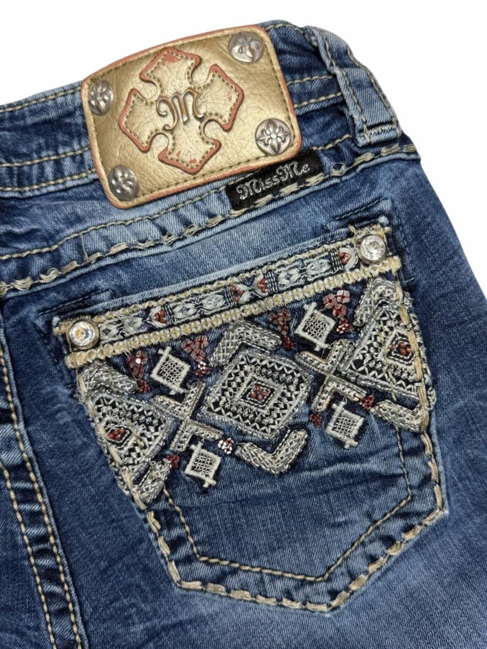 Miss Me Mid Rise Bootcut jeans embroidered metallic gold patch women’s 26 - Picture 5 of 16